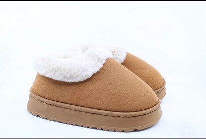 PANTUFA SENHORA Quarto