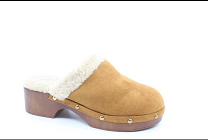 CHINELOS RUA SENHORA Fechado