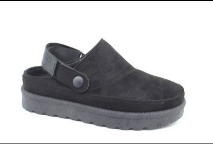 CHINELOS RUA SENHORA Fechado