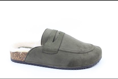 CHINELOS RUA SENHORA Fechado