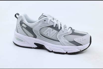 SAPATILHAS SENHORA Cordão