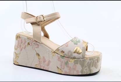 SANDALIAS SENHORA SALTO MEDIO
